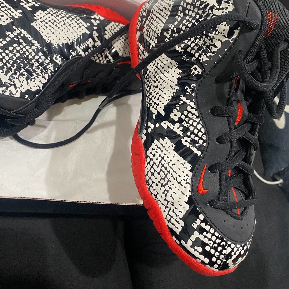 Little posite one
